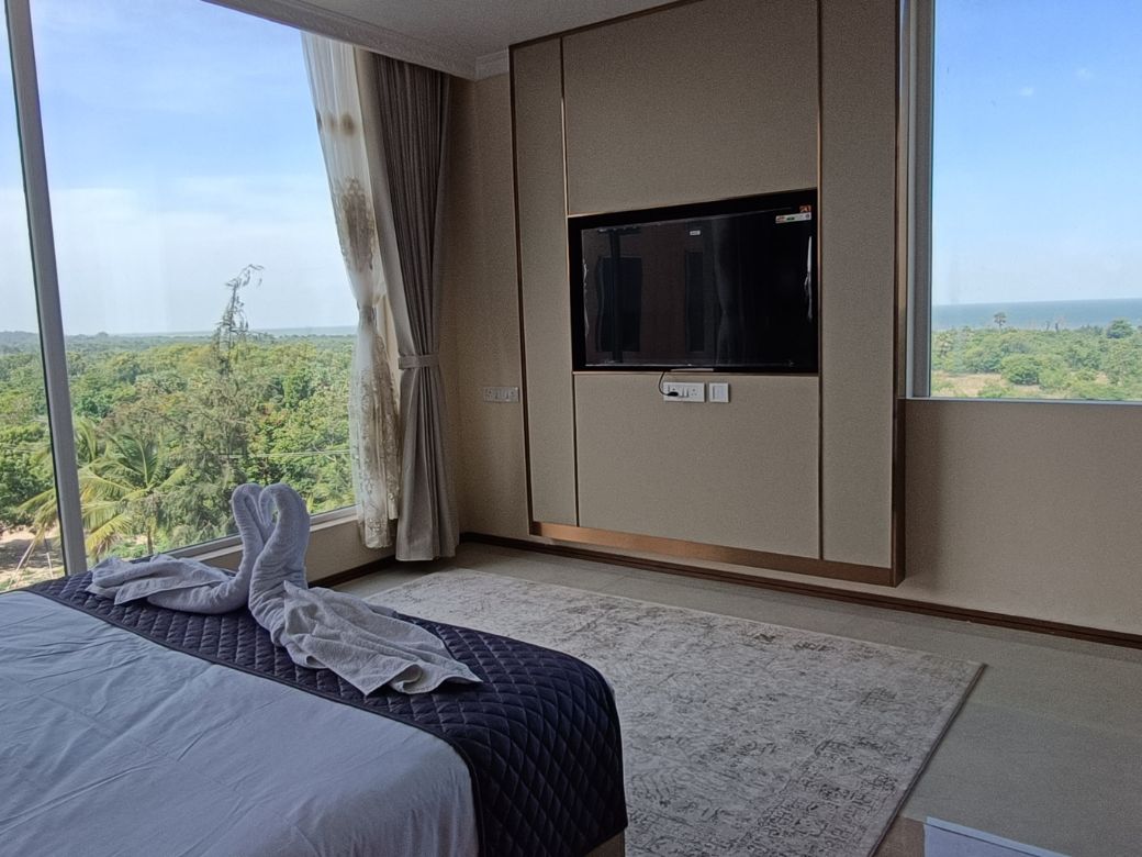 Premium Sea View 3